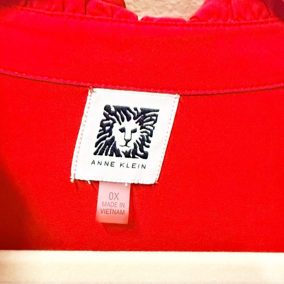 Anne Klein Vibrant Red Ruffled Blouse 0X Plus - Picture 2 of 4